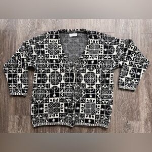 Vintage Benetton men’s Wool cardigan MADE IN ITALY!